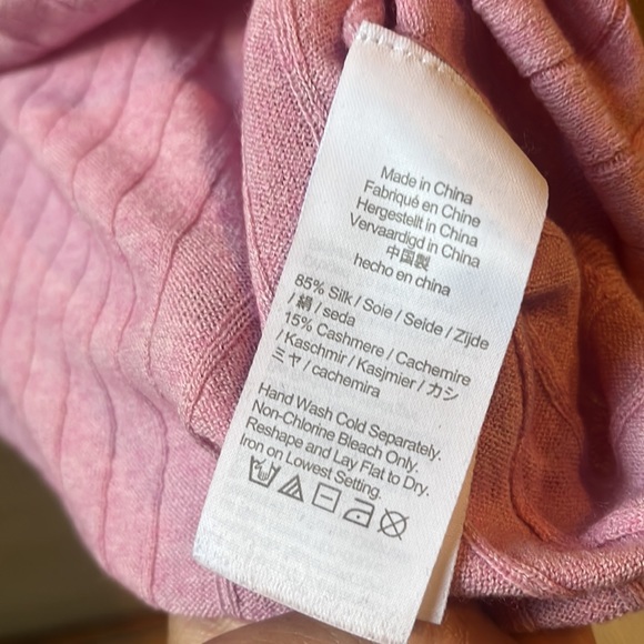 Bubblegum Pink J. Crew Silk and Cashmere Ribbed Crop Top - Picture 4 of 4